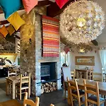 Nine Yards Family Glamping @ Farrington's Farm *