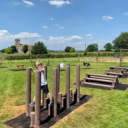 Nine Yards Family Glamping @ Farrington's Farm Bristol