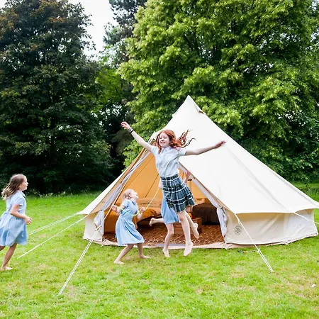 Nine Yards Family Glamping @ Farrington's Farm * Bristol